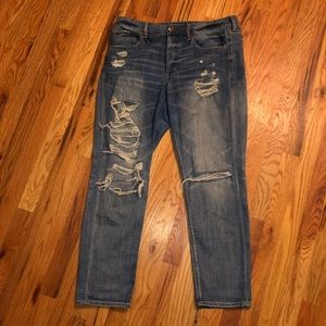American Eagle Tomgirl Jeans